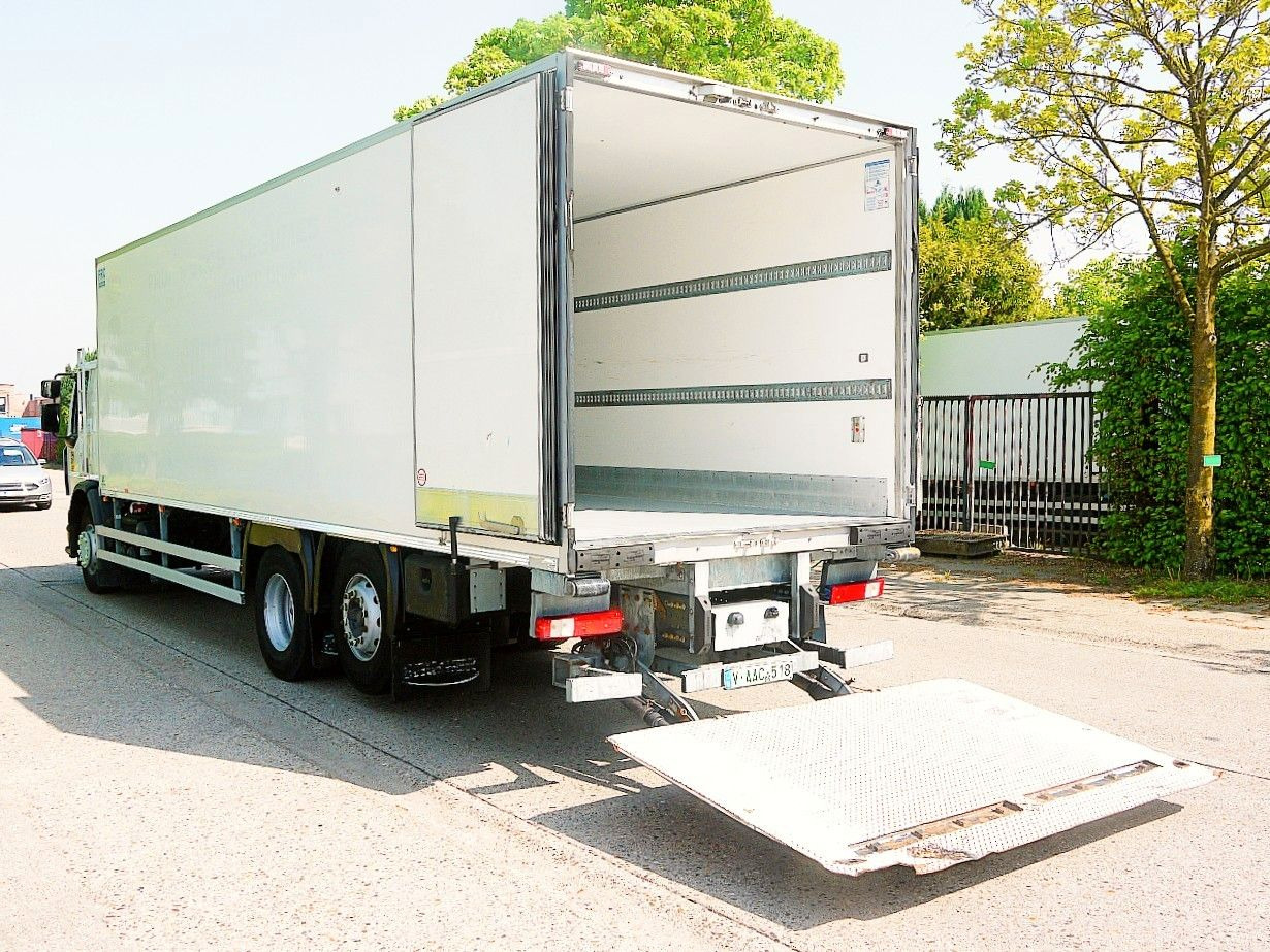 New Refrigerator truck Renault D 26 320 6x2 KUHLKOFFER CARRIER SUPRA 850 XL CAB: picture 6 New Refrigerator truck Renault D 26 320 6x2 KUHLKOFFER CARRIER SUPRA 850 XL CAB: picture 6