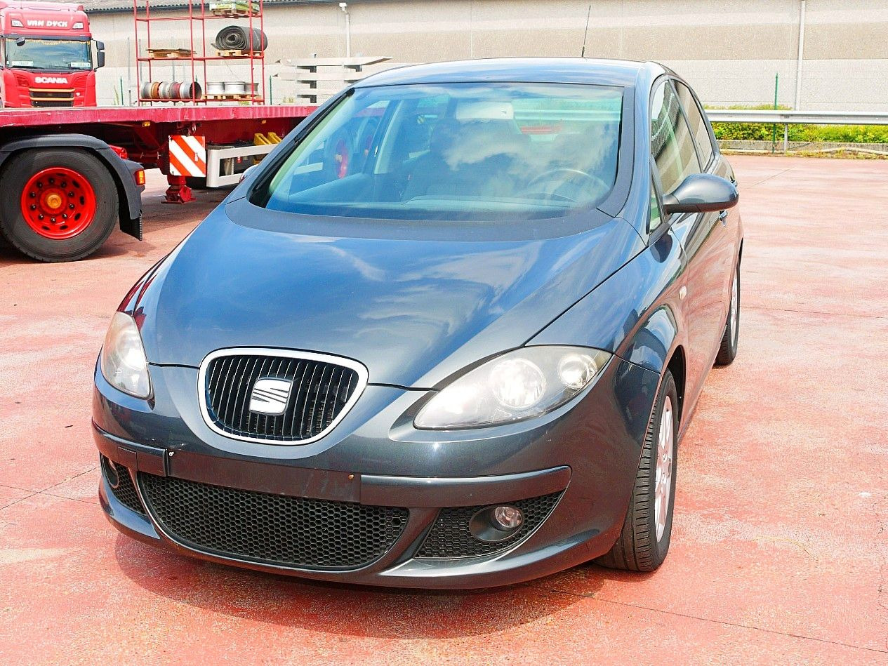 Seat Altea Stylance / Style LEDER / KLIMA top zustand - Car: picture 5 Seat Altea Stylance / Style LEDER / KLIMA top zustand - Car: picture 5