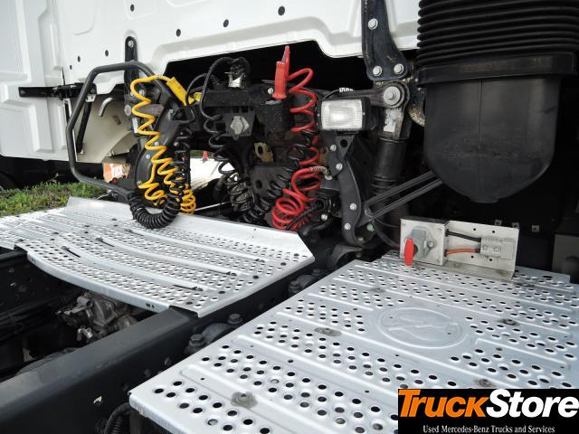 Mercedes-Benz Actros 1843 LS - Tractor unit: picture 2 Mercedes-Benz Actros 1843 LS - Tractor unit: picture 2