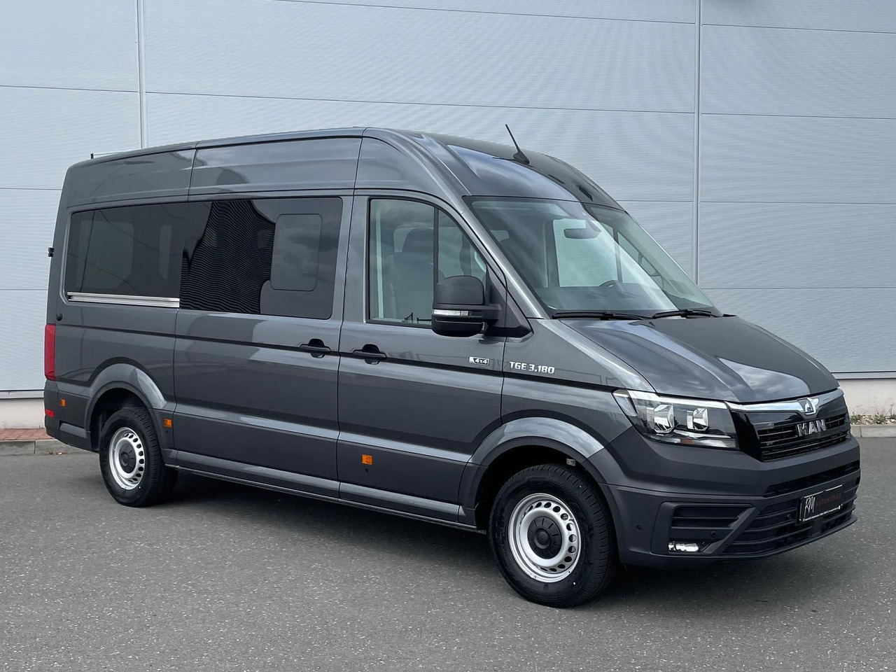 MAN TGE 3.180 Kombi L3H2 4x4 TEMPOMAT KAMERA 8-SITZE - Car: picture 2 MAN TGE 3.180 Kombi L3H2 4x4 TEMPOMAT KAMERA 8-SITZE - Car: picture 2