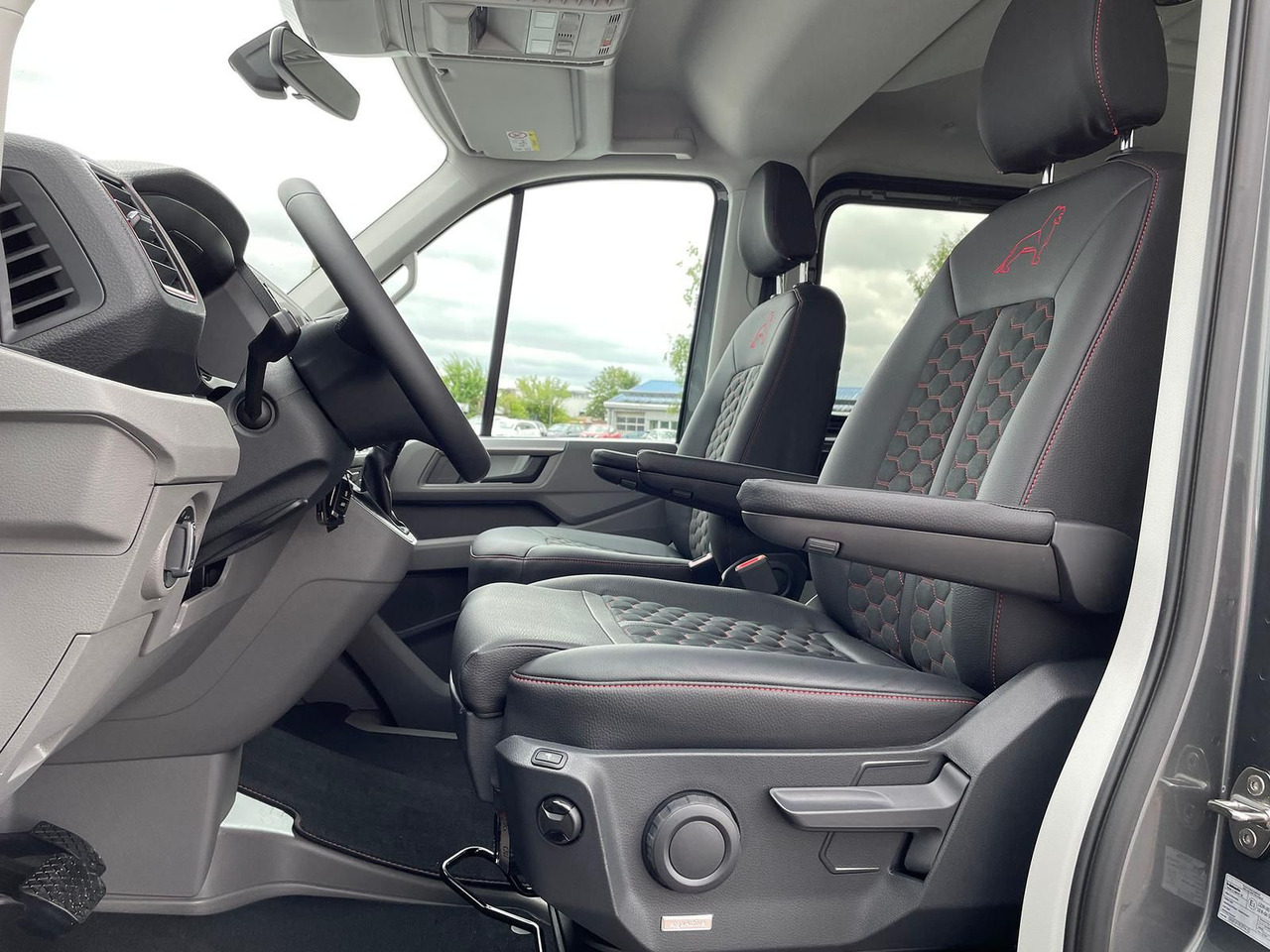 Minibus, Passenger van MAN TGE 3.180 Kombi L3H2 INDIVIDUAL S LED ACC NAV: picture 13