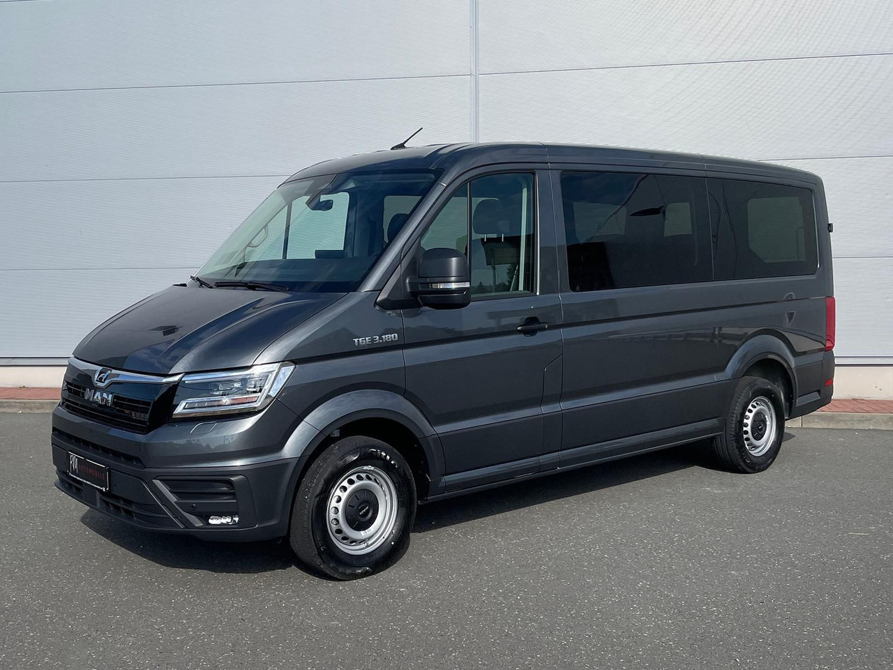 MAN TGE 3.180 Kombi L3H2 LED ACC NAVI SITZHZ - Minibus, Passenger van: picture 1 MAN TGE 3.180 Kombi L3H2 LED ACC NAVI SITZHZ - Minibus, Passenger van: picture 1