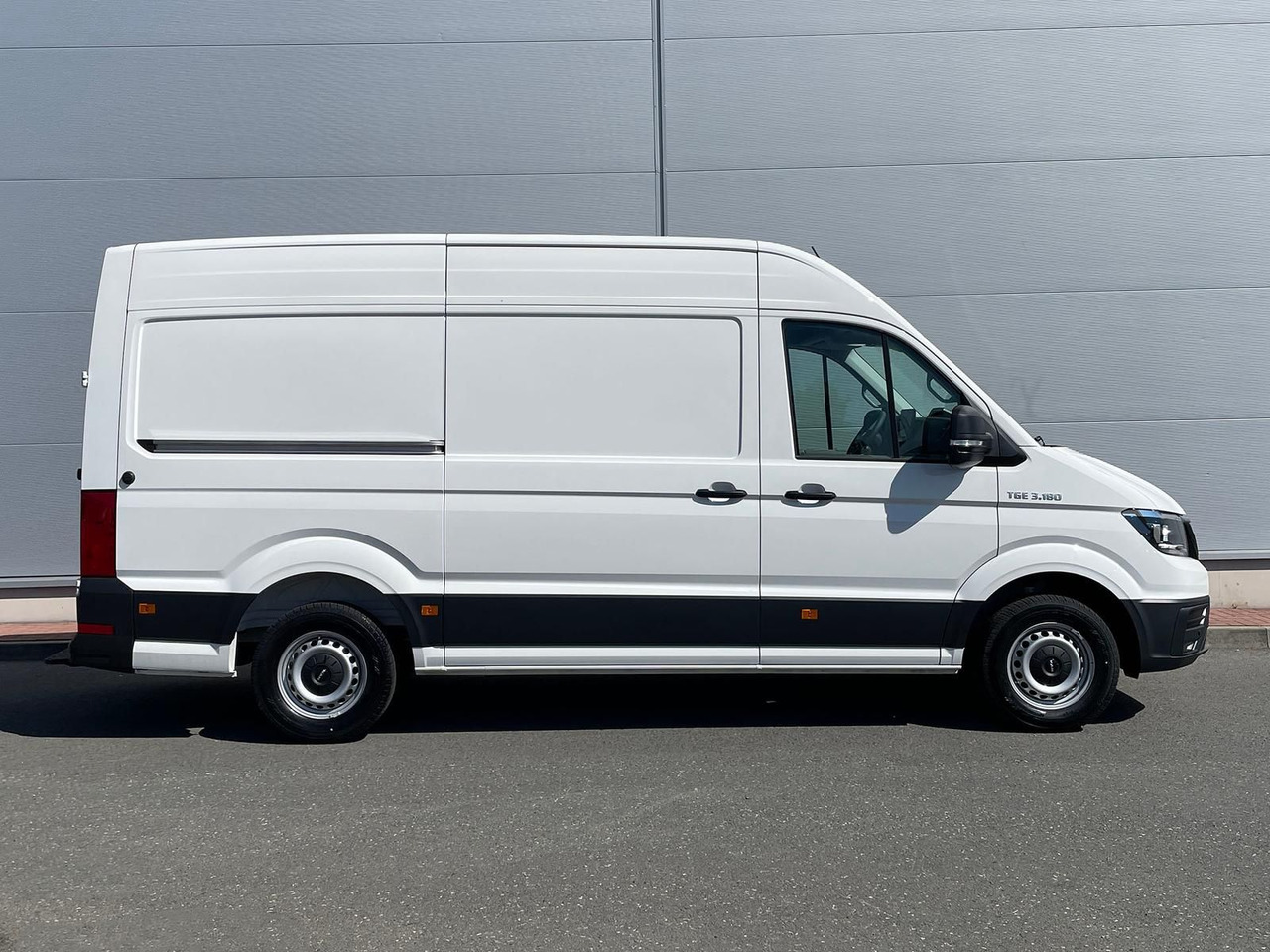MAN TGE 3.180 L3H3 Kasten KAMERA NAVI DAB SITZH TEMP - Panel van: picture 5 MAN TGE 3.180 L3H3 Kasten KAMERA NAVI DAB SITZH TEMP - Panel van: picture 5