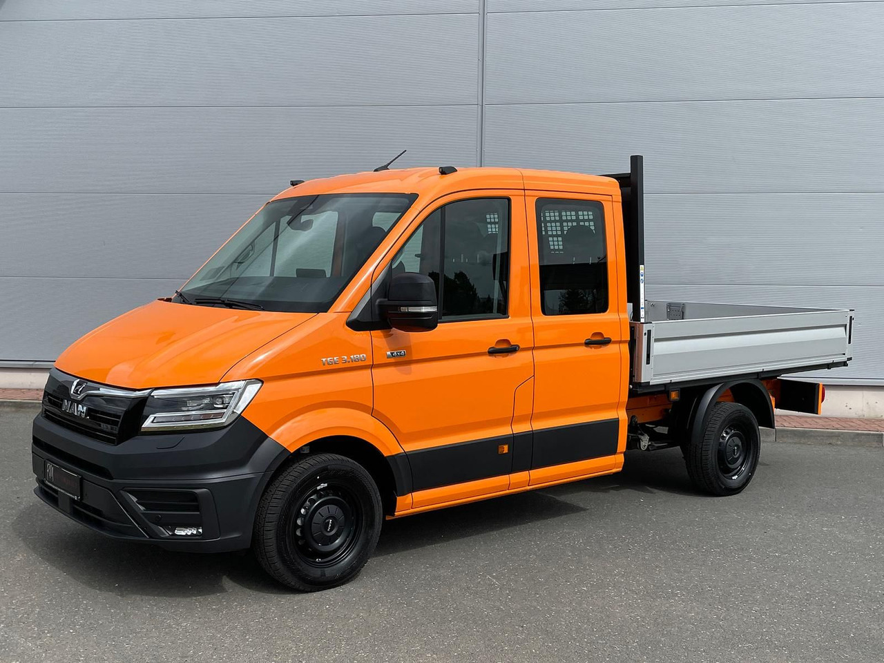 MAN TGE 3.180 Pritsche DOKA MR 4x4 ACC LED DIFF-SPER - Flatbed van, Combi van: picture 1 MAN TGE 3.180 Pritsche DOKA MR 4x4 ACC LED DIFF-SPER - Flatbed van, Combi van: picture 1
