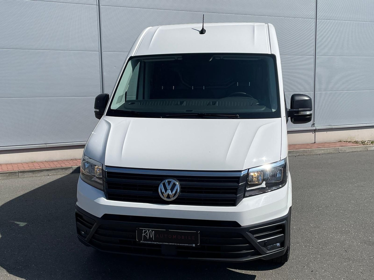 Volkswagen Crafter Kasten 35 L3H3 RWD AHK SITZH 2Schiebetür - Passenger van: picture 4 Volkswagen Crafter Kasten 35 L3H3 RWD AHK SITZH 2Schiebetür - Passenger van: picture 4