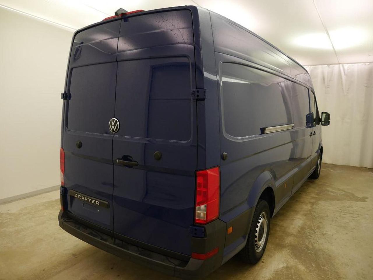 Volkswagen Crafter Kasten 35 L4H3 NAVI PDC DAB KAMERA MFL - Passenger van: picture 2 Volkswagen Crafter Kasten 35 L4H3 NAVI PDC DAB KAMERA MFL - Passenger van: picture 2