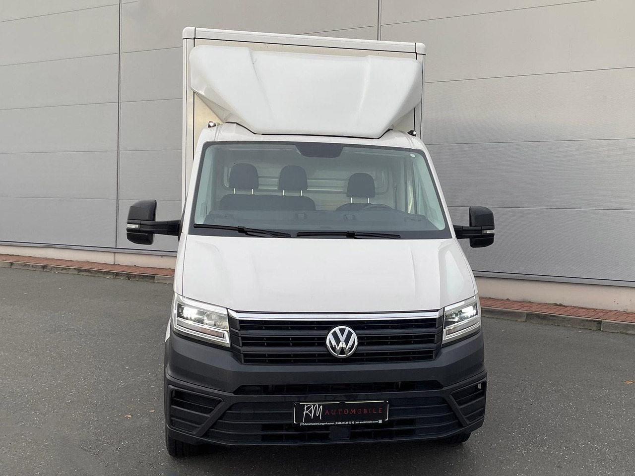 Volkswagen Crafter Koffer mittellang LED DAB SITZH - Box van: picture 3 Volkswagen Crafter Koffer mittellang LED DAB SITZH - Box van: picture 3