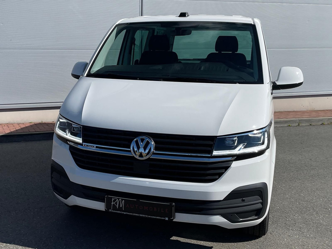 Volkswagen T6.1 Transporter Kasten 4M ACC PDC KAMERA STANDH - Passenger van: picture 4 Volkswagen T6.1 Transporter Kasten 4M ACC PDC KAMERA STANDH - Passenger van: picture 4