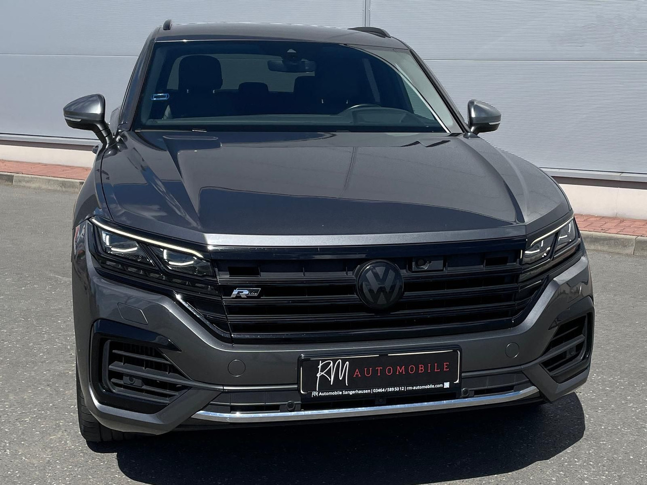 Volkswagen Touareg 4.0 V8 TDI One Million 4M LEDER AHK ACC - SUV: picture 3 Volkswagen Touareg 4.0 V8 TDI One Million 4M LEDER AHK ACC - SUV: picture 3