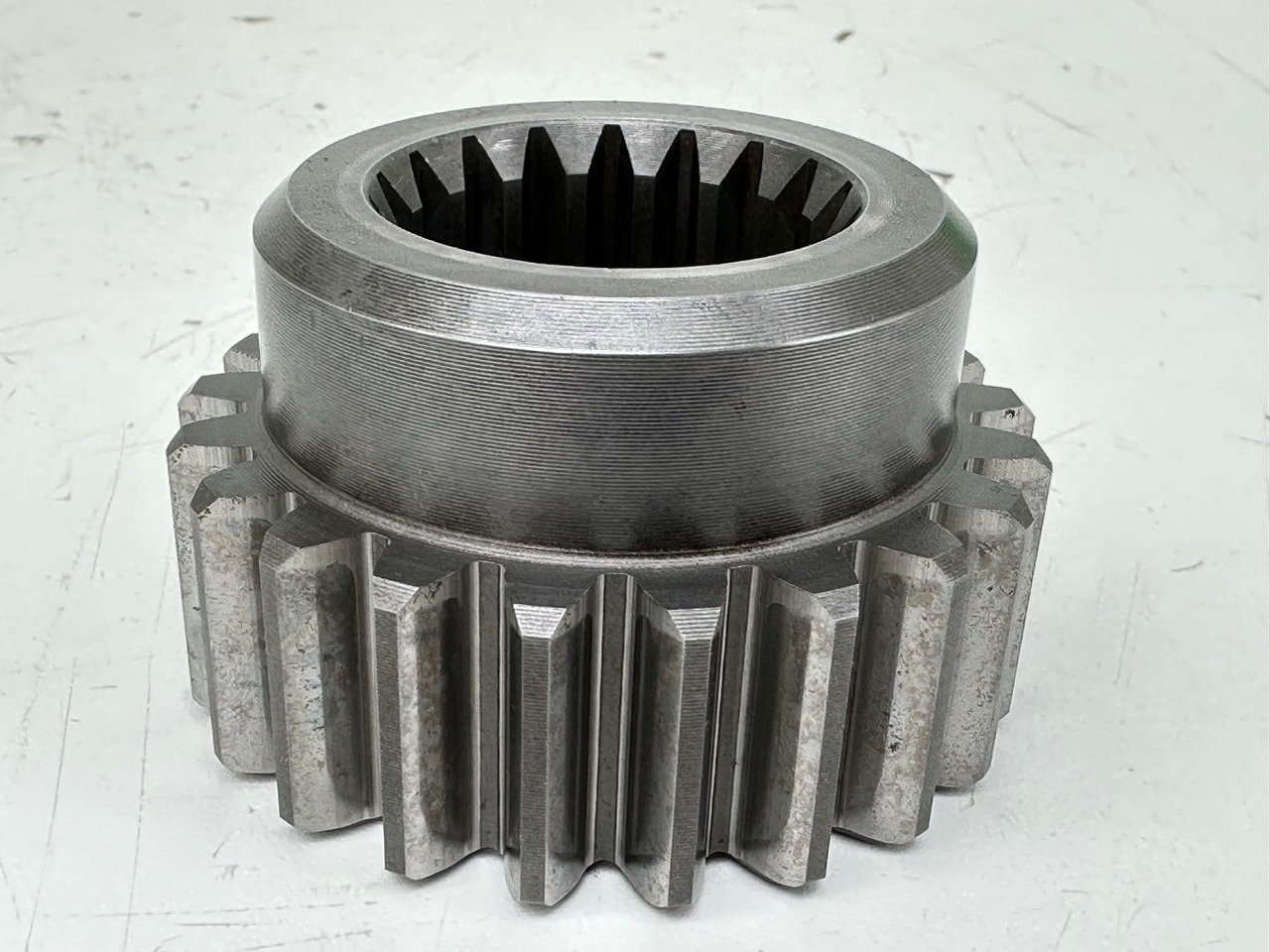 LIEBHERR Liebherr Sonnenrad ID-Nr.9442314. 450/044 - FAT450/044. R942, R954, R954B. #9442314.01.07# - Final drive for Crawler excavator: picture 2 LIEBHERR Liebherr Sonnenrad ID-Nr.9442314. 450/044 - FAT450/044. R942, R954, R954B. #9442314.01.07# - Final drive for Crawler excavator: picture 2