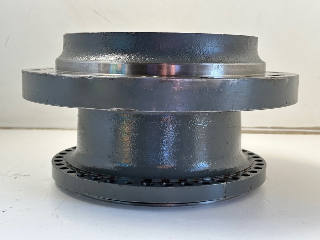 Liebherr Abtriebswellengehäuse ID-Nr.90208566 inkl. beiden Kegelrollenlager ID-Nr.10030908 - ID-Nr.761001903. LH40, LH50, R926, R928, R930. #90208566.1903# - Gearbox and parts for Construction machinery: picture 5 Liebherr Abtriebswellengehäuse ID-Nr.90208566 inkl. beiden Kegelrollenlager ID-Nr.10030908 - ID-Nr.761001903. LH40, LH50, R926, R928, R930. #90208566.1903# - Gearbox and parts for Construction machinery: picture 5