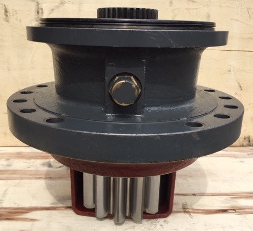 Liebherr Abtriebswellengehäuse and Abtriebswelle, ID-Nr.90208566 – ID-Nr.90202630. - Swing motor for Excavator: picture 2 Liebherr Abtriebswellengehäuse and Abtriebswelle, ID-Nr.90208566 – ID-Nr.90202630. - Swing motor for Excavator: picture 2