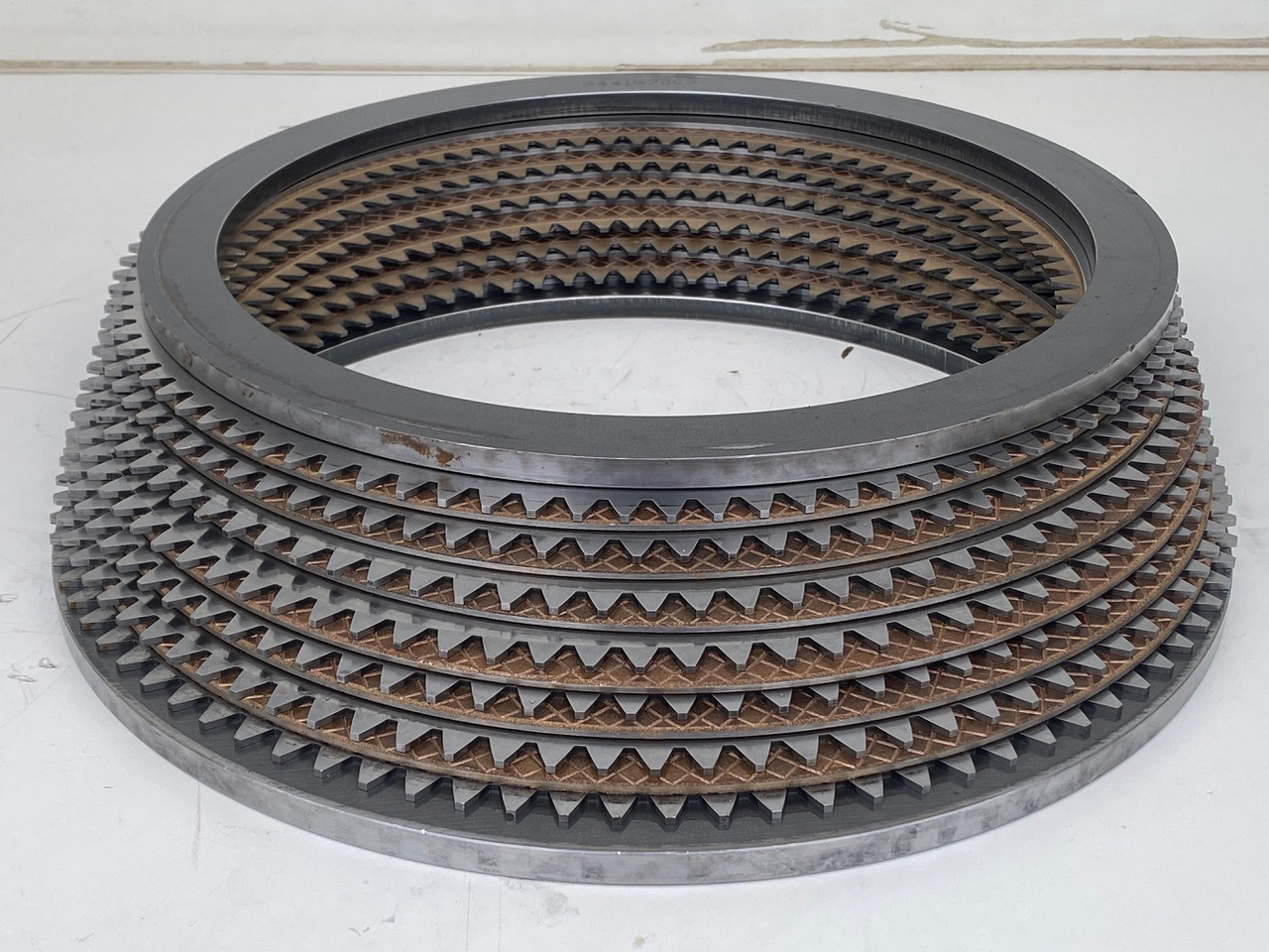 Liebherr Bremslamellensatz ID-Nr.944315203 - ID-Nr.9441970 - ID-Nr.9441971 - ID-Nr.9442508. #BREMLS02# - Gearbox for Crawler excavator: picture 2 Liebherr Bremslamellensatz ID-Nr.944315203 - ID-Nr.9441970 - ID-Nr.9441971 - ID-Nr.9442508. #BREMLS02# - Gearbox for Crawler excavator: picture 2