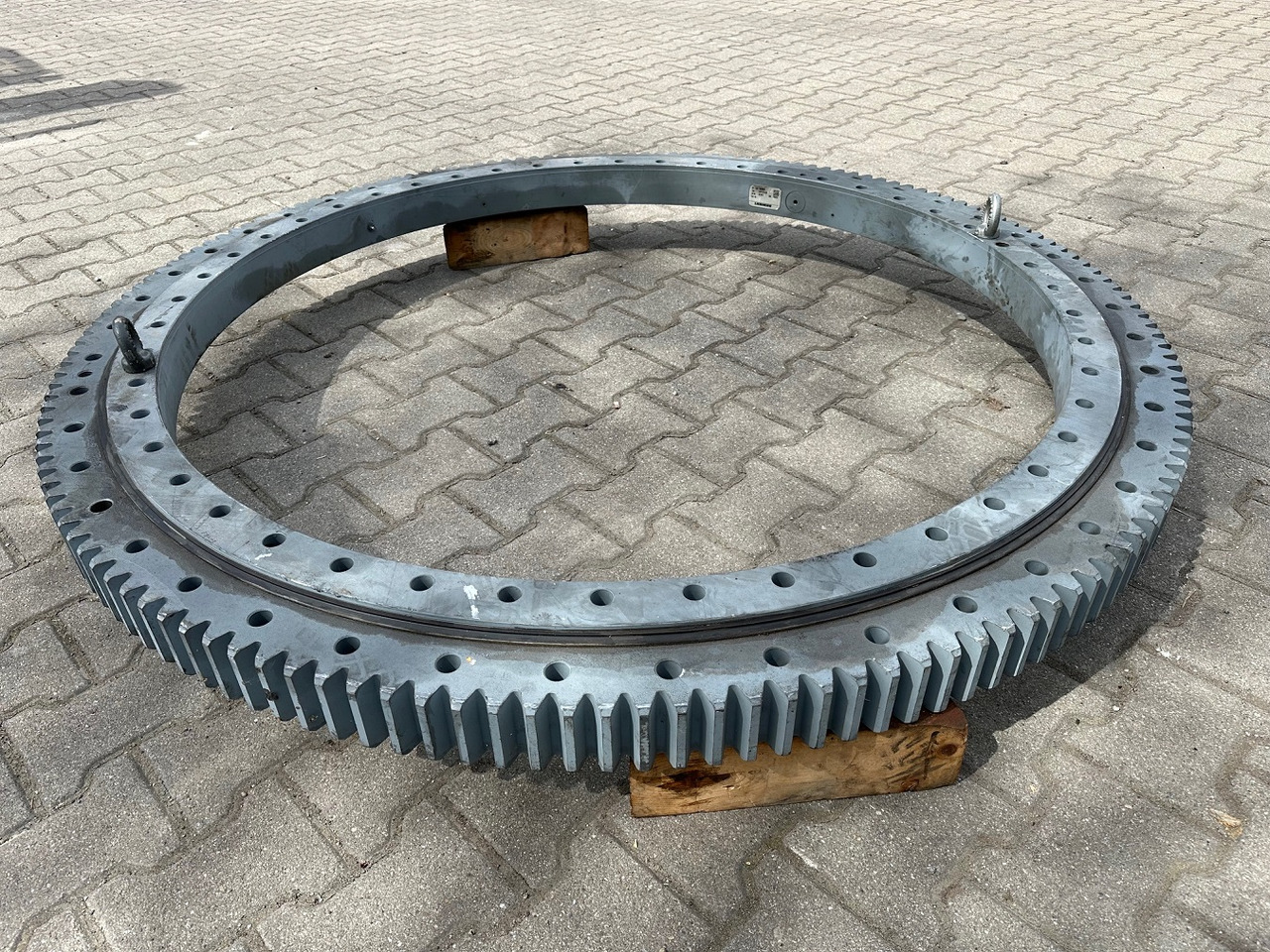 Liebherr Drehkranz - Kugeldrehverbindung Typ:KUD75 VA 007. ID-Nr.982860001. #10014# - Slewing ring for Construction machinery: picture 2 Liebherr Drehkranz - Kugeldrehverbindung Typ:KUD75 VA 007. ID-Nr.982860001. #10014# - Slewing ring for Construction machinery: picture 2