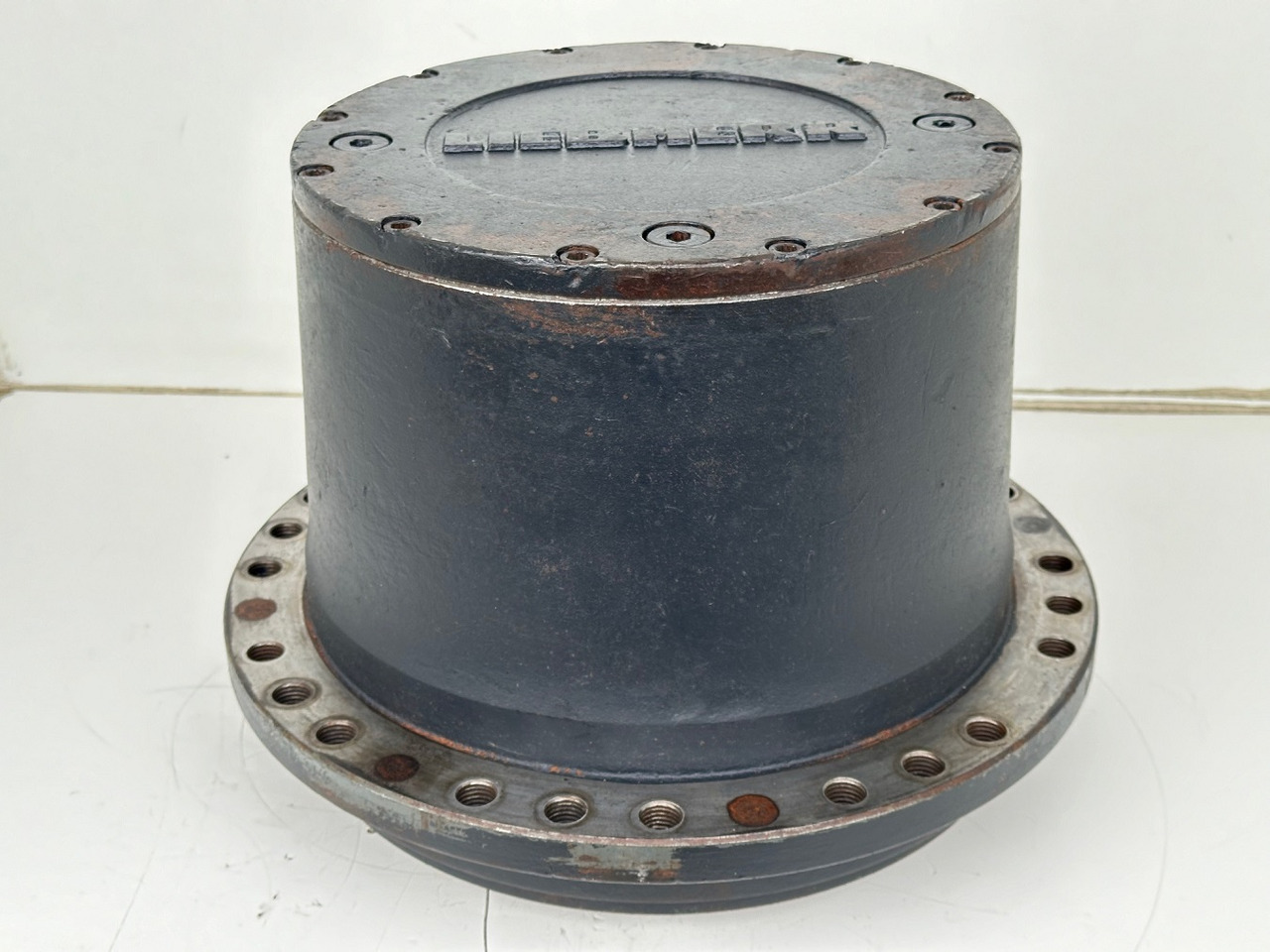Liebherr Fahrantrieb FAT355P076. ID-Nr.969455101 - ID-Nr.969524001 - ID-Nr.90022900. LO1916, LOS916, R906, R916, R922, R924. #969455101.1647# - Final drive for Construction machinery: picture 4 Liebherr Fahrantrieb FAT355P076. ID-Nr.969455101 - ID-Nr.969524001 - ID-Nr.90022900. LO1916, LOS916, R906, R916, R922, R924. #969455101.1647# - Final drive for Construction machinery: picture 4