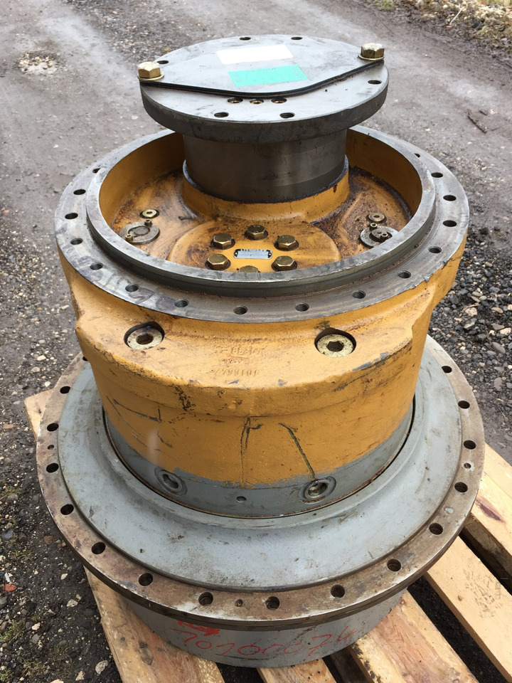 Liebherr Fahrantrieb Typ:FAT450E510. ID-Nr.933332201. LR634-992, LU755D-999. - Final drive for Crawler loader: picture 3 Liebherr Fahrantrieb Typ:FAT450E510. ID-Nr.933332201. LR634-992, LU755D-999. - Final drive for Crawler loader: picture 3