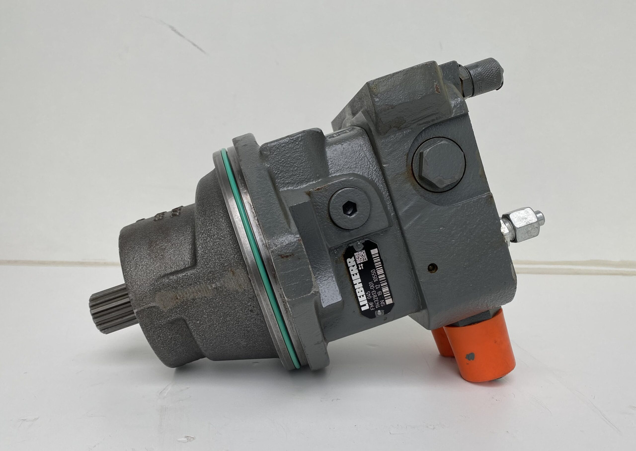 Liebherr Hydraulikeinbaumotor FMF045, ID-Nr.11432813. A913 COMP, A914 COMP, A914, A916 COMP ,A916, A918 COMP, A918, A920, A922 RAIL, A924 RAIL, LH18, R914 COMP, R914, R918, R920 K-LC,R920 K-NLC. #1055 - Swing motor for Construction machinery: picture 1 Liebherr Hydraulikeinbaumotor FMF045, ID-Nr.11432813. A913 COMP, A914 COMP, A914, A916 COMP ,A916, A918 COMP, A918, A920, A922 RAIL, A924 RAIL, LH18, R914 COMP, R914, R918, R920 K-LC,R920 K-NLC. #1055 - Swing motor for Construction machinery: picture 1