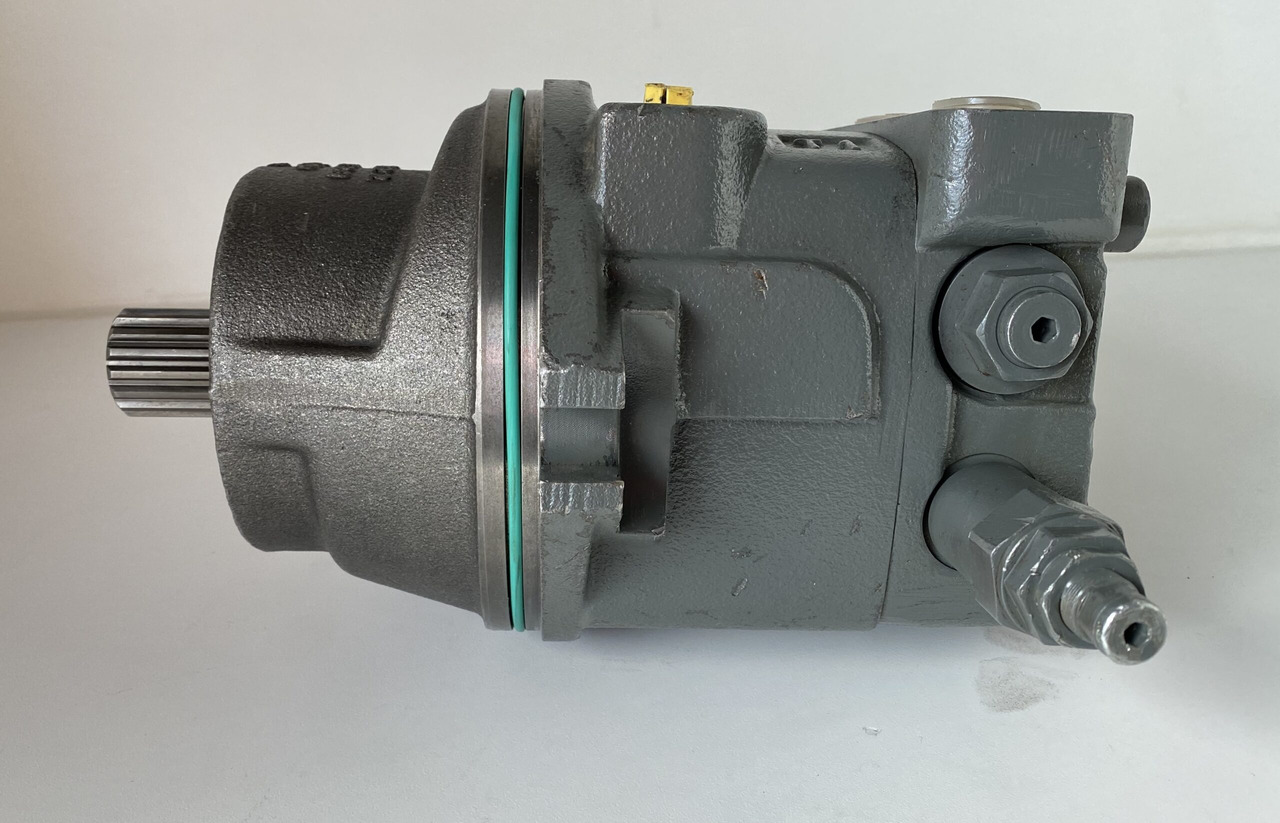 Liebherr Hydraulikeinbaumotor Typ: FMF064, ID-Nr.10122573 - ID-Nr.11353744 - ID-Nr.11371736. P924,P926,R906,R916,R914,COMP,R926,R950T. #HY.37996# - Hydraulic motor for Construction machinery: picture 1 Liebherr Hydraulikeinbaumotor Typ: FMF064, ID-Nr.10122573 - ID-Nr.11353744 - ID-Nr.11371736. P924,P926,R906,R916,R914,COMP,R926,R950T. #HY.37996# - Hydraulic motor for Construction machinery: picture 1