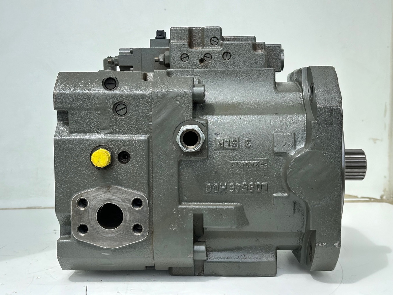 Liebherr Hydraulikverstellpumpe Typ:DPV O 165. ID-Nr.10120060 - ID-Nr.10144915. LH120 C-1103, LH120 CG-1103, LH120 M-1102. #10144915.13342# - Hydraulic pump for Wheel excavator: picture 3 Liebherr Hydraulikverstellpumpe Typ:DPV O 165. ID-Nr.10120060 - ID-Nr.10144915. LH120 C-1103, LH120 CG-1103, LH120 M-1102. #10144915.13342# - Hydraulic pump for Wheel excavator: picture 3