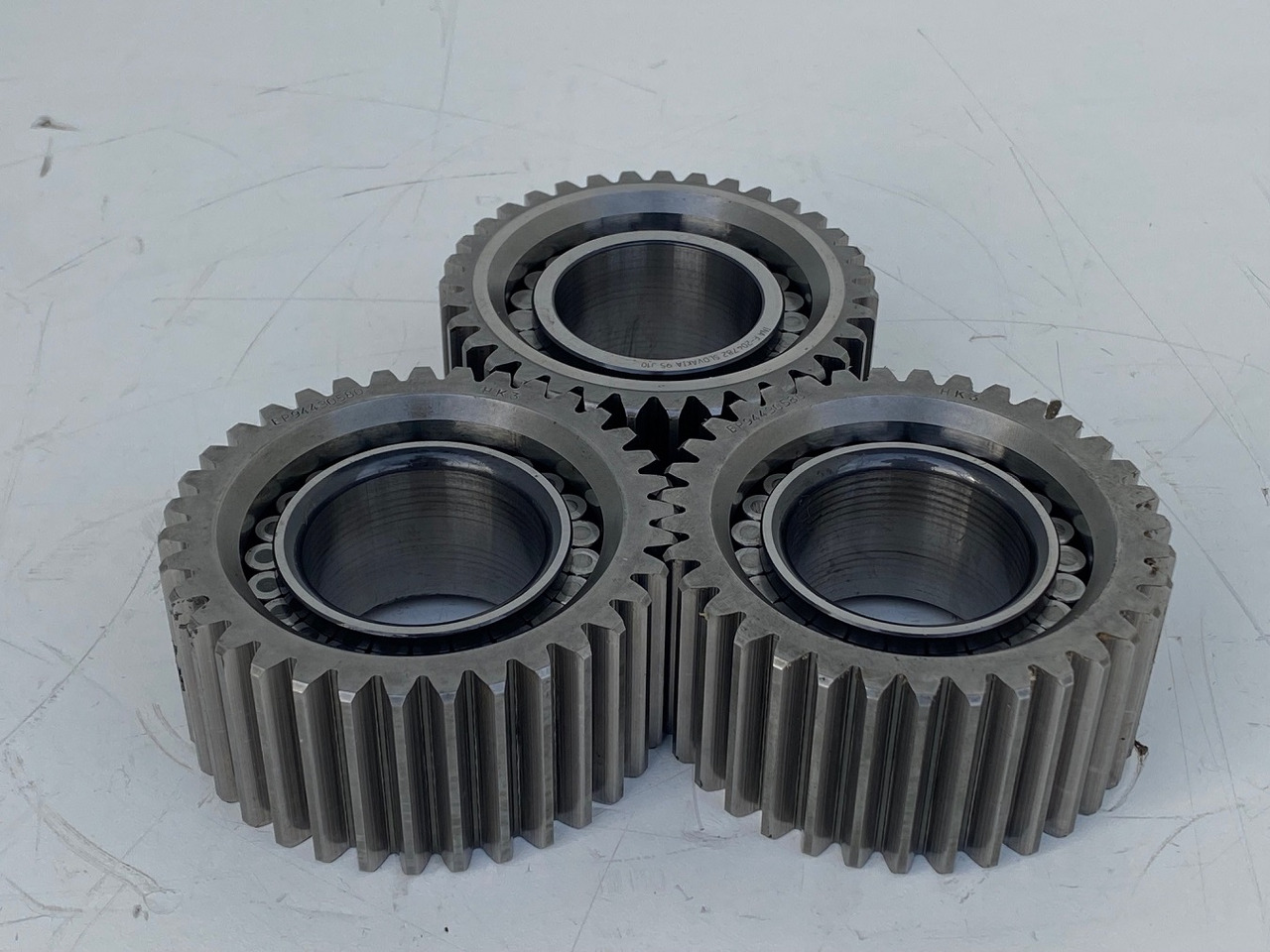 Liebherr Planetenrad ID-Nr.9443057 - ID-Nr.944305703 - ID-Nr.90213986. #PLA01232# - Swing motor for Crawler excavator: picture 1 Liebherr Planetenrad ID-Nr.9443057 - ID-Nr.944305703 - ID-Nr.90213986. #PLA01232# - Swing motor for Crawler excavator: picture 1