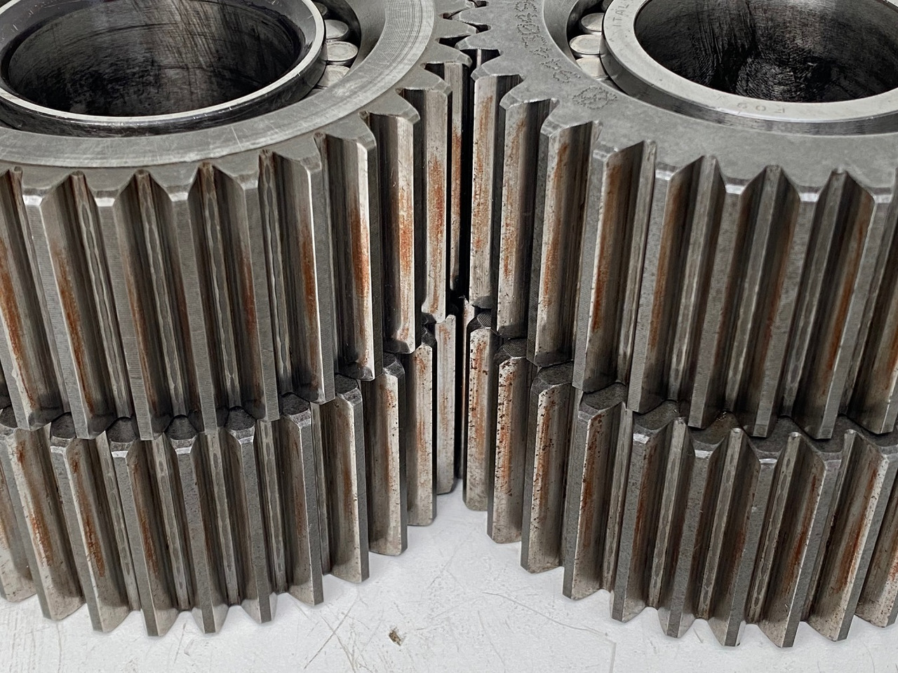 Liebherr Planetenrad mit Zylinderrollenlager ID-Nr.9443048 - ID-Nr.944304803 - ID-Nr.90209439 - ID-Nr.761003303- ID-Nr.10191884. #PL25.11# - Swing motor for Crawler excavator: picture 4 Liebherr Planetenrad mit Zylinderrollenlager ID-Nr.9443048 - ID-Nr.944304803 - ID-Nr.90209439 - ID-Nr.761003303- ID-Nr.10191884. #PL25.11# - Swing motor for Crawler excavator: picture 4