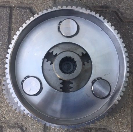 Liebherr Planetenträger ID-Nr.90006547 mit Planetenrad ID-Nr.90006548 und Lamellenträger ID-Nr.90006550 - Sonnenrad ID-Nr.90016874. #SET.01# - Swing motor for Construction machinery: picture 3 Liebherr Planetenträger ID-Nr.90006547 mit Planetenrad ID-Nr.90006548 und Lamellenträger ID-Nr.90006550 - Sonnenrad ID-Nr.90016874. #SET.01# - Swing motor for Construction machinery: picture 3