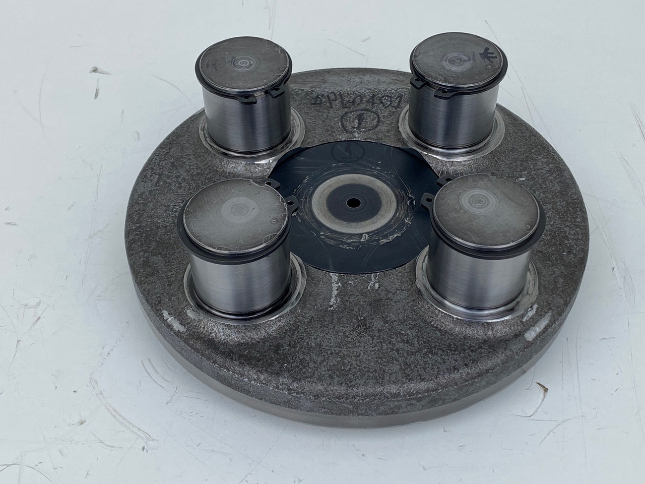 Liebherr Planetenträger ID-Nr.944306303 - ID-Nr.9443063. #PL0401.01# - Swing motor for Crawler excavator: picture 1 Liebherr Planetenträger ID-Nr.944306303 - ID-Nr.9443063. #PL0401.01# - Swing motor for Crawler excavator: picture 1