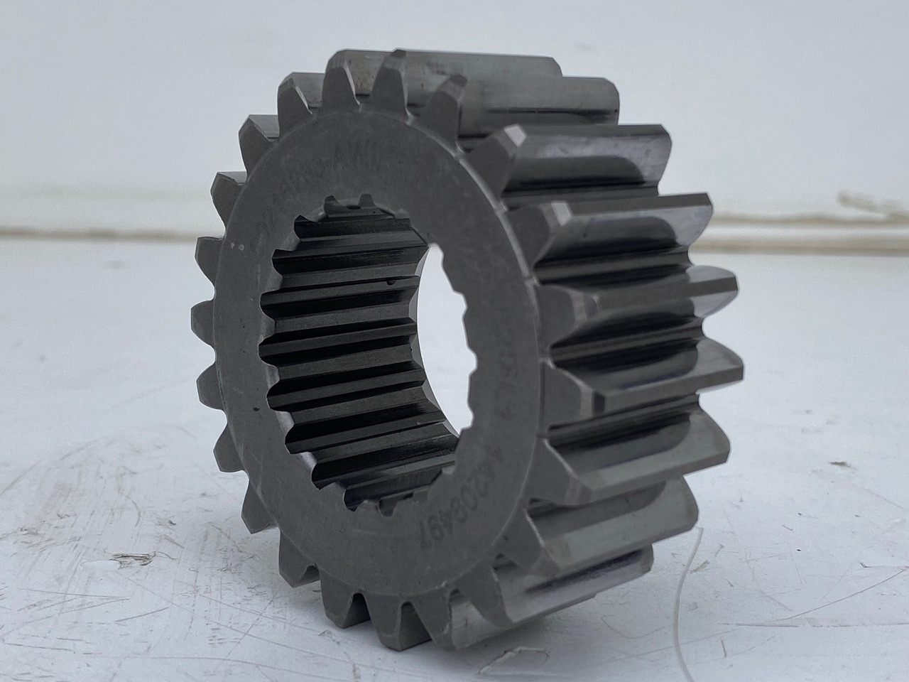 Liebherr Sonnenrad ID-Nr.90216233. SAT300A1200. R926-1715 - R928-1715 - R930-1716. #SO0161# - Gearbox for Crawler excavator: picture 4 Liebherr Sonnenrad ID-Nr.90216233. SAT300A1200. R926-1715 - R928-1715 - R930-1716. #SO0161# - Gearbox for Crawler excavator: picture 4