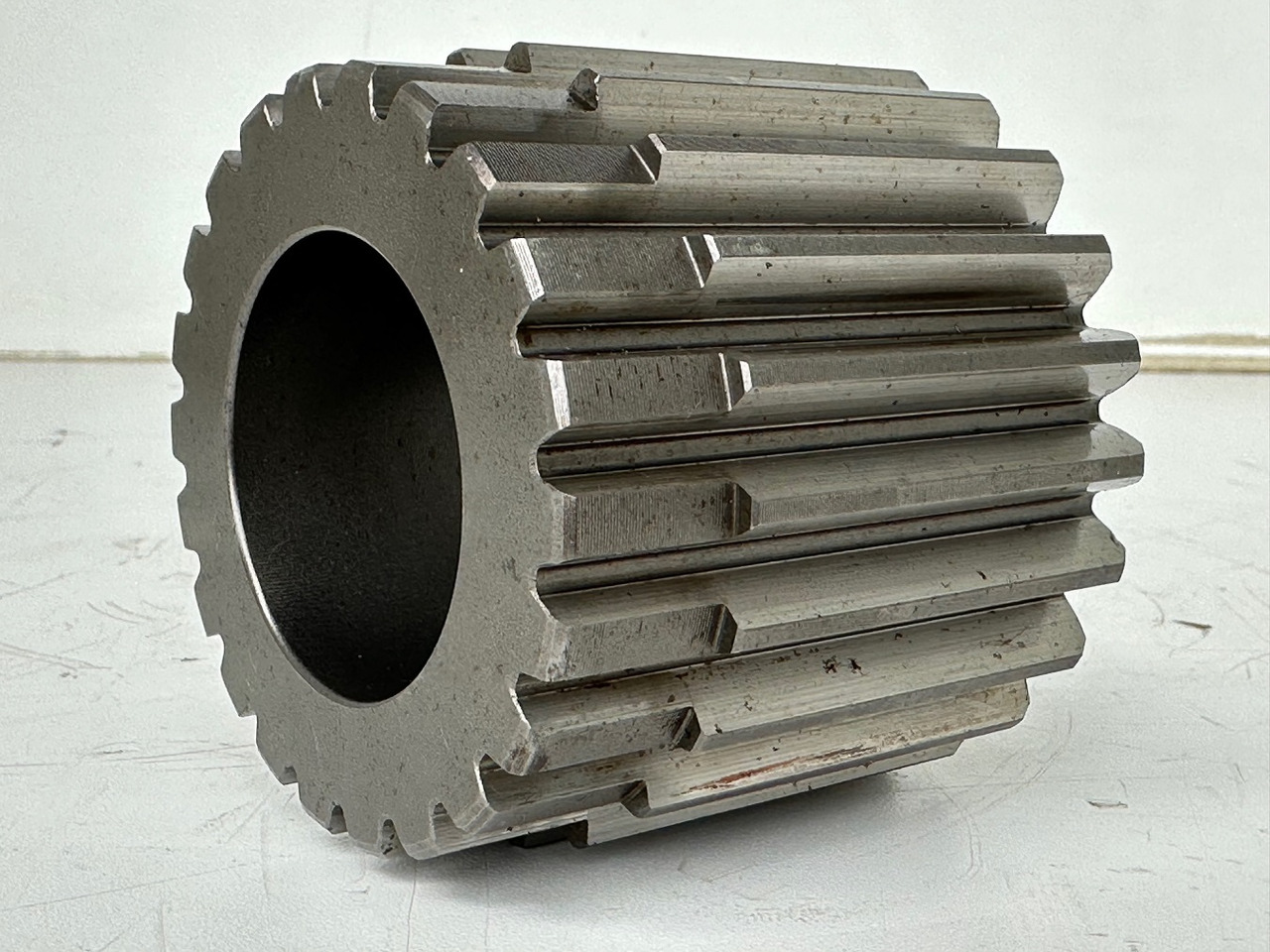 Liebherr Sonnenrad ID-Nr.9442837. FAT350 - FAT350P022 - FAT350P032 - FAT350P059 - FAT350P062 - FAT350P068 - FAT350P079. LH22, LOS103, ER912, LOS914, LOS924 COMP, R313, R317, R900, R902, R904, R912, - Gearbox for Crawler excavator: picture 5 Liebherr Sonnenrad ID-Nr.9442837. FAT350 - FAT350P022 - FAT350P032 - FAT350P059 - FAT350P062 - FAT350P068 - FAT350P079. LH22, LOS103, ER912, LOS914, LOS924 COMP, R313, R317, R900, R902, R904, R912, - Gearbox for Crawler excavator: picture 5