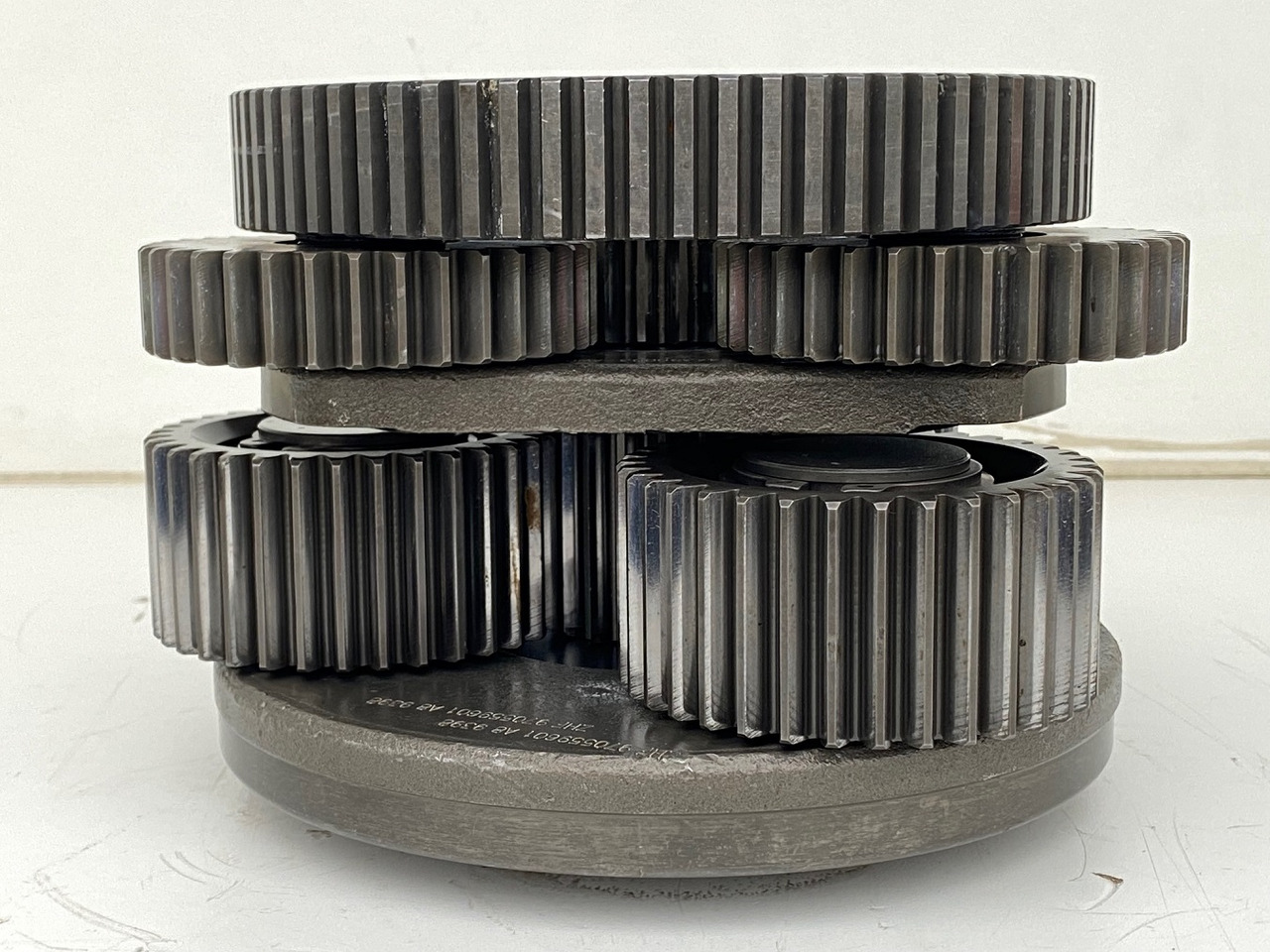 Liebherr Sonnenräder - Lamellenträger - Planetenräder - Planetenträger. Schwenkantrieb Typ:SAT250/278 - SAT250/287 - SAT250A300. #TE3884# - Swing motor for Construction machinery: picture 4 Liebherr Sonnenräder - Lamellenträger - Planetenräder - Planetenträger. Schwenkantrieb Typ:SAT250/278 - SAT250/287 - SAT250A300. #TE3884# - Swing motor for Construction machinery: picture 4
