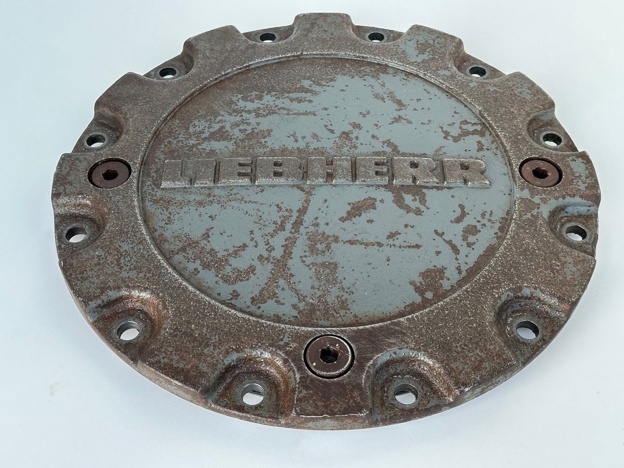 Liebherr Verschlussdeckel ID-Nr.90214374. FAT400P130, FAT400P139. R926-1715, R928-1715, R930-1716, R934-1550, R936 K-LC, R936 K-NLC, R936 K-SLC, R938-1650. #90214374.25.01# - Final drive for Crawler excavator: picture 1 Liebherr Verschlussdeckel ID-Nr.90214374. FAT400P130, FAT400P139. R926-1715, R928-1715, R930-1716, R934-1550, R936 K-LC, R936 K-NLC, R936 K-SLC, R938-1650. #90214374.25.01# - Final drive for Crawler excavator: picture 1