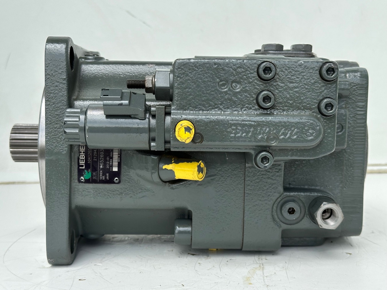 Liebherr Verstellpumpe Typ:A11VO75EP. ID-Nr.10412657. LH120C, LH120CG, LH120ET, LH120M, LH150C, LH150M. #10412657.26526937# - Hydraulic pump for Wheel excavator: picture 5 Liebherr Verstellpumpe Typ:A11VO75EP. ID-Nr.10412657. LH120C, LH120CG, LH120ET, LH120M, LH150C, LH150M. #10412657.26526937# - Hydraulic pump for Wheel excavator: picture 5