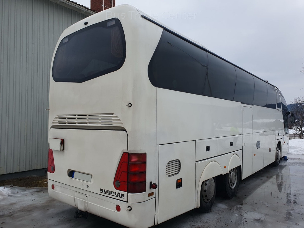 NEOPLAN STARLINER N516/3 SHDH - Coach: picture 2 NEOPLAN STARLINER N516/3 SHDH - Coach: picture 2