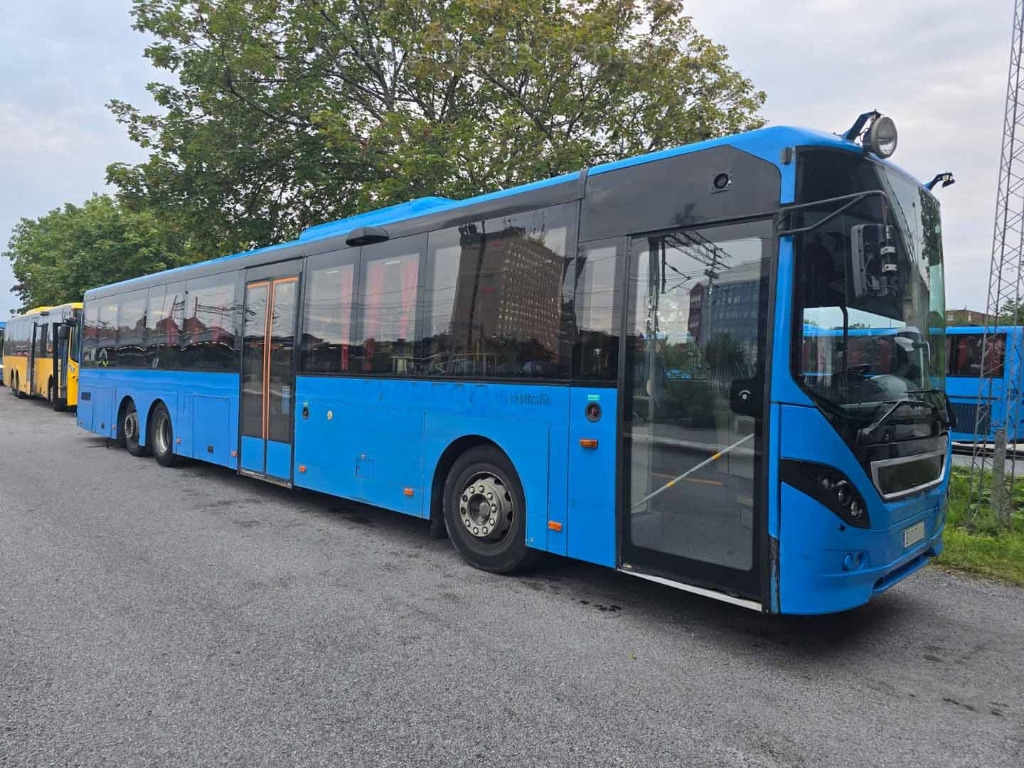 VOLVO 8500 with 8900 front B12B - Suburban bus: picture 1 VOLVO 8500 with 8900 front B12B - Suburban bus: picture 1