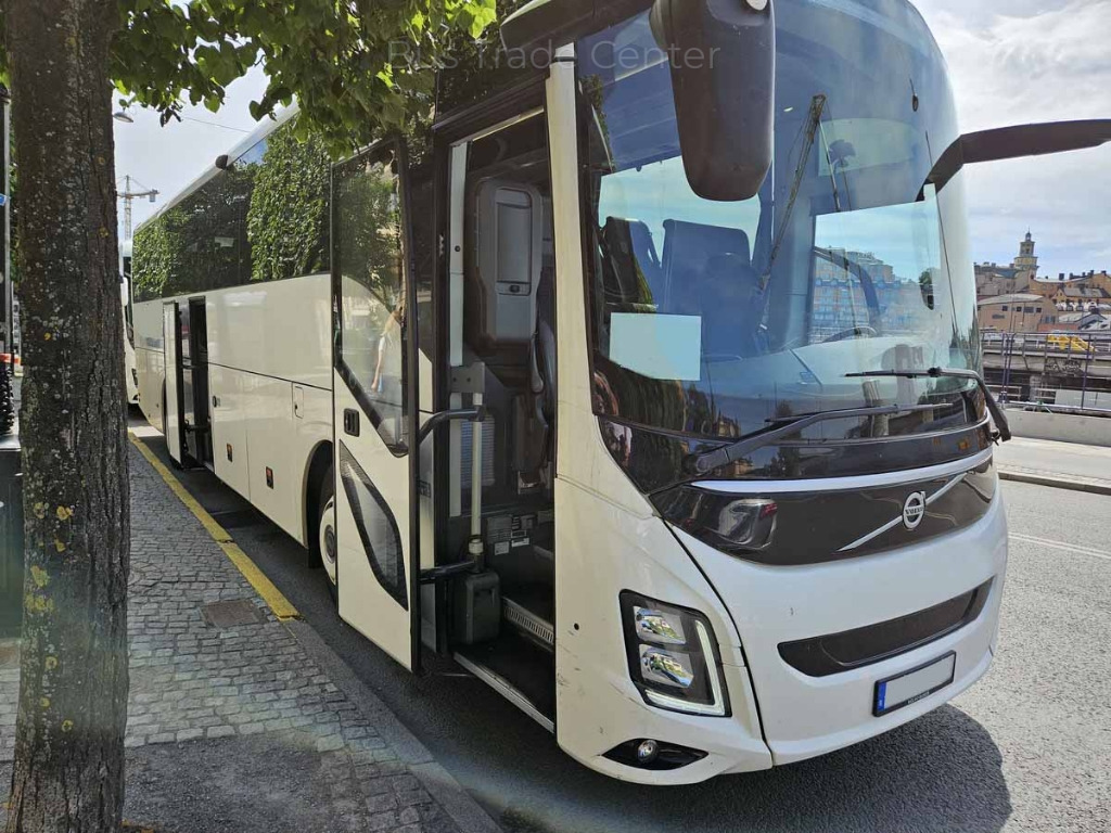 VOLVO 9700M Select B11R - Coach: picture 2 VOLVO 9700M Select B11R - Coach: picture 2