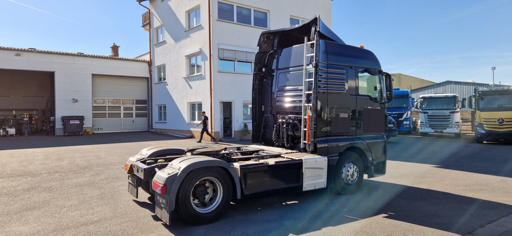 MAN TGX 18.500 (Nr. 6046) - Tractor unit: picture 2 MAN TGX 18.500 (Nr. 6046) - Tractor unit: picture 2