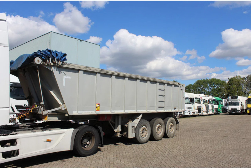 Benalu * 27 CUB * Lift Axle * - Tipper semi-trailer: picture 1 Benalu * 27 CUB * Lift Axle * - Tipper semi-trailer: picture 1