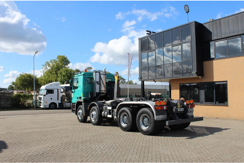 Mercedes-Benz Actros 3241 * 3 PEDAL * TOP CONDITION * - Hook lift truck: picture 3 Mercedes-Benz Actros 3241 * 3 PEDAL * TOP CONDITION * - Hook lift truck: picture 3
