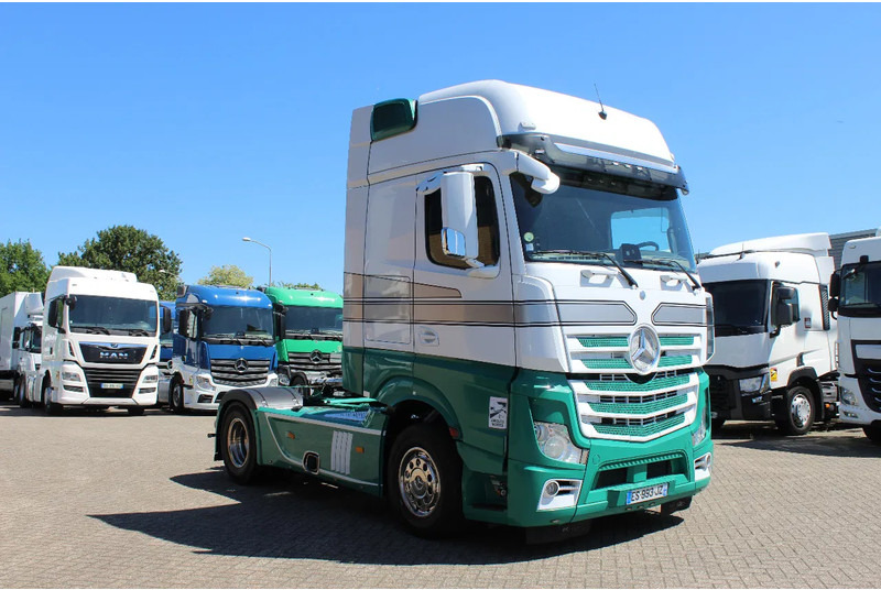 Mercedes-Benz Actros 1845 * EURO6 * 4X2 * 2 TANK * CHASSIS NOT 2018 * - Tractor unit: picture 5 Mercedes-Benz Actros 1845 * EURO6 * 4X2 * 2 TANK * CHASSIS NOT 2018 * - Tractor unit: picture 5