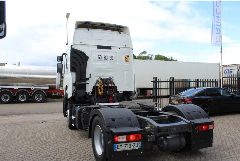 Renault T430 * EURO6 * 4X2 * - Tractor unit: picture 3 Renault T430 * EURO6 * 4X2 * - Tractor unit: picture 3