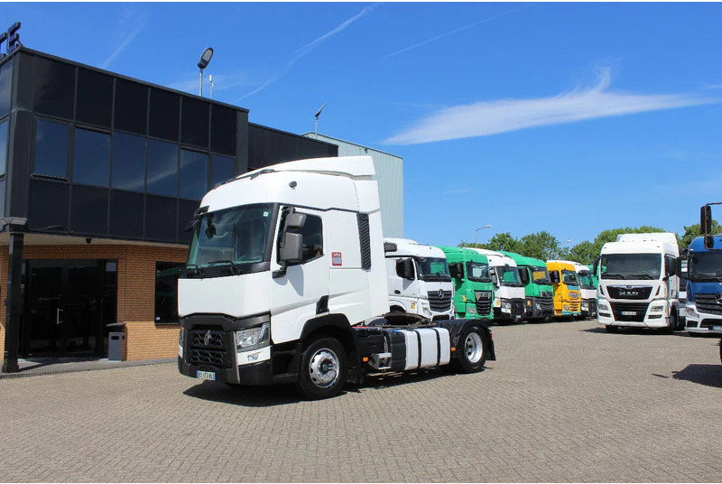 Renault T460 * RETARDER * 2 TANK * 4x2 * - Tractor unit: picture 1 Renault T460 * RETARDER * 2 TANK * 4x2 * - Tractor unit: picture 1