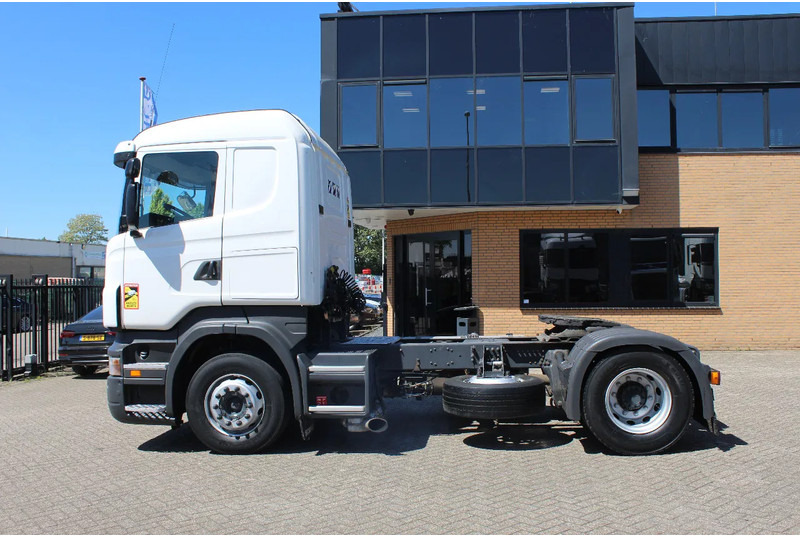Scania R420 * RETARDER * MANUAL * 4X2 * - Tractor unit: picture 2 Scania R420 * RETARDER * MANUAL * 4X2 * - Tractor unit: picture 2