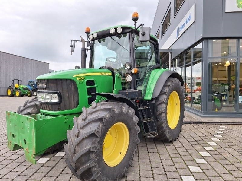 John Deere 6430 Premium - Farm tractor: picture 1 John Deere 6430 Premium - Farm tractor: picture 1