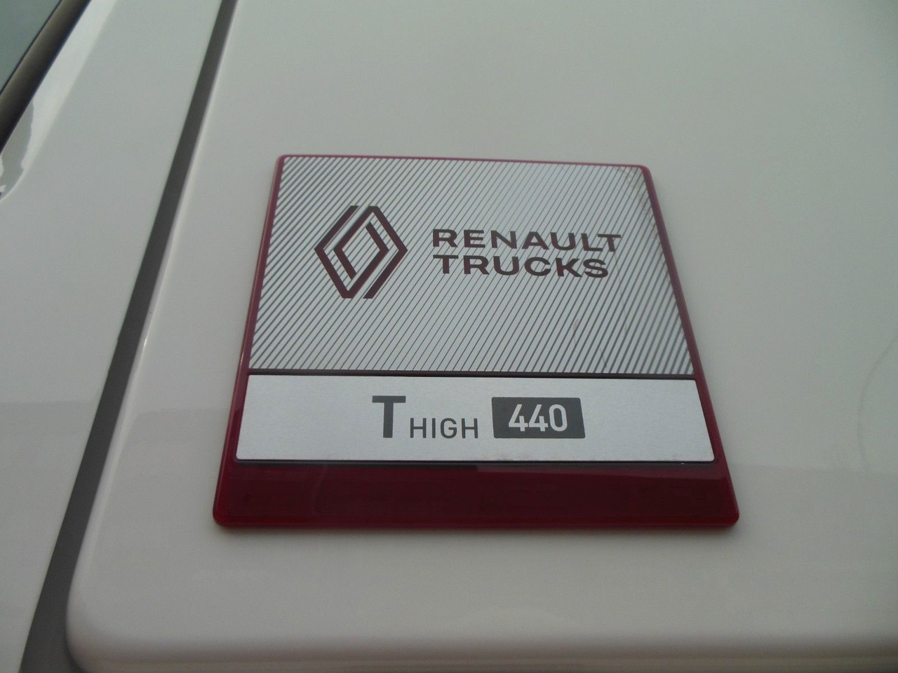 Renault T 440, 6X2, D-HOLLANDIA, 23 PALETTEN, WIE NEUE! - Curtainsider truck: picture 5 Renault T 440, 6X2, D-HOLLANDIA, 23 PALETTEN, WIE NEUE! - Curtainsider truck: picture 5