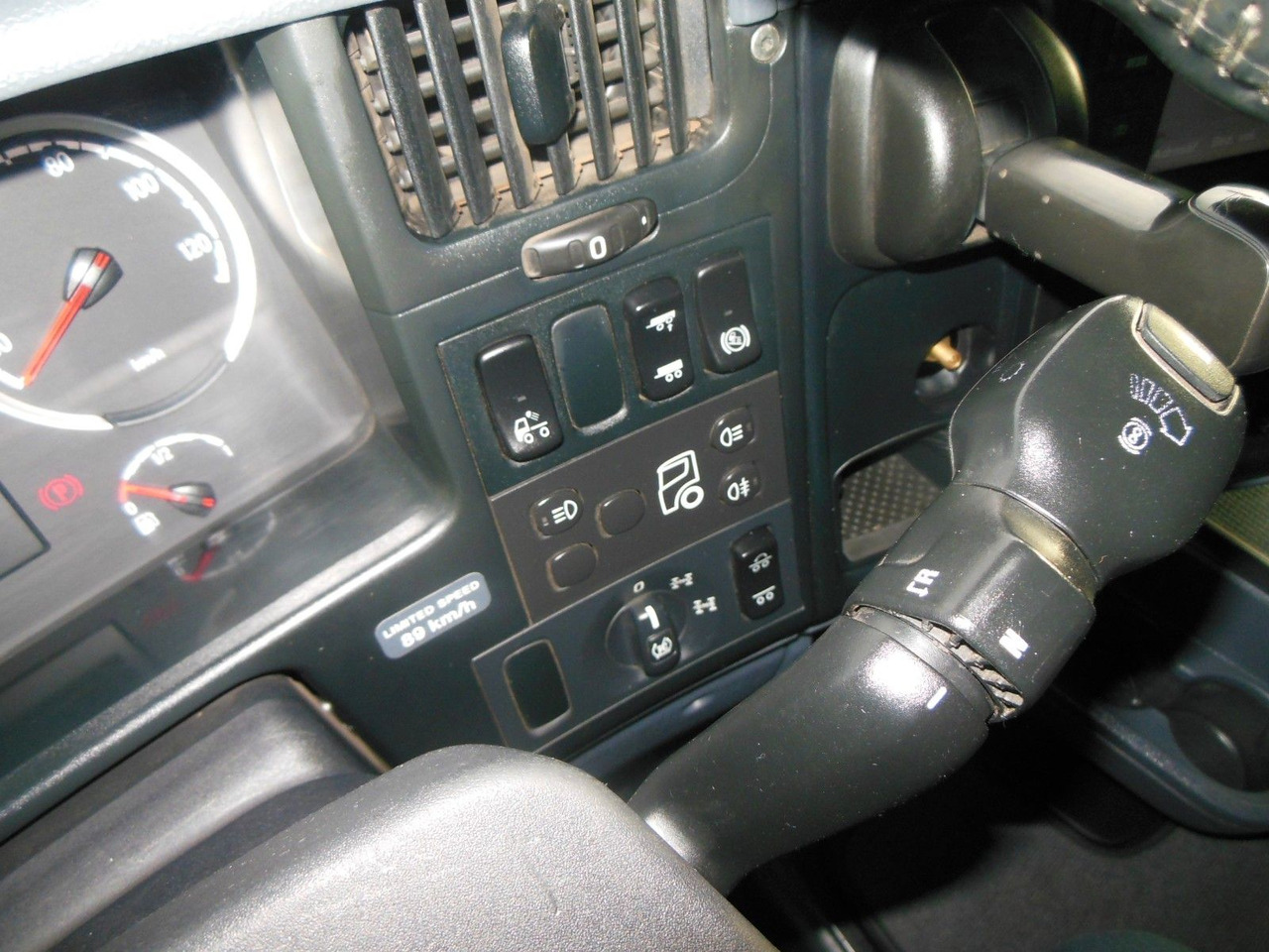 Hook lift truck Scania R 450, 6X4, RETARDER, PALFINGER T20: picture 23 Hook lift truck Scania R 450, 6X4, RETARDER, PALFINGER T20: picture 23