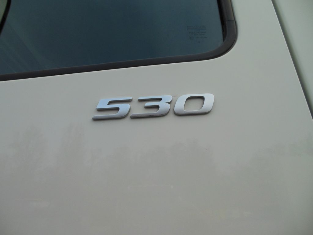 DAF XF 106.530 SSC, HYDRAULIK, STAND KLIMA, TOP DAF XF 106.530 SSC, HYDRAULIK, STAND KLIMA, TOP - Tractor unit: picture 5 DAF XF 106.530 SSC, HYDRAULIK, STAND KLIMA, TOP DAF XF 106.530 SSC, HYDRAULIK, STAND KLIMA, TOP - Tractor unit: picture 5