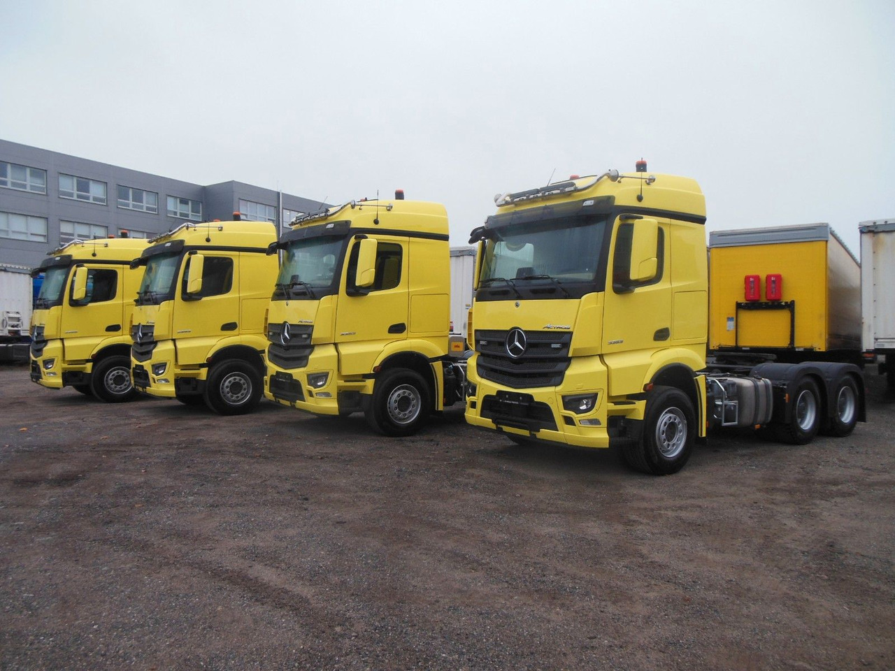 Mercedes-Benz 3353 ACTROS, 6X4, TRK, SET 120 TON, WIE NEUE!E!! - Tractor unit: picture 1 Mercedes-Benz 3353 ACTROS, 6X4, TRK, SET 120 TON, WIE NEUE!E!! - Tractor unit: picture 1