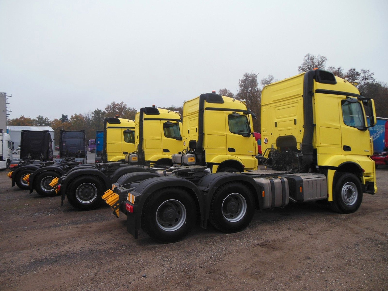 Mercedes-Benz 3353 ACTROS, 6X4, TRK, SET 120 TON, WIE NEUE!E!! - Tractor unit: picture 4 Mercedes-Benz 3353 ACTROS, 6X4, TRK, SET 120 TON, WIE NEUE!E!! - Tractor unit: picture 4