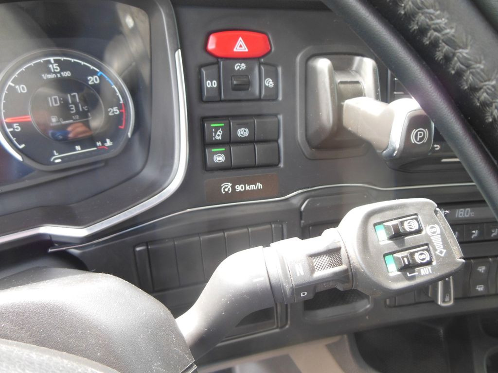 Tractor unit Scania R450 LOWDECK, RETARDER, STANDKLIMA, VOLL LUFT: picture 16