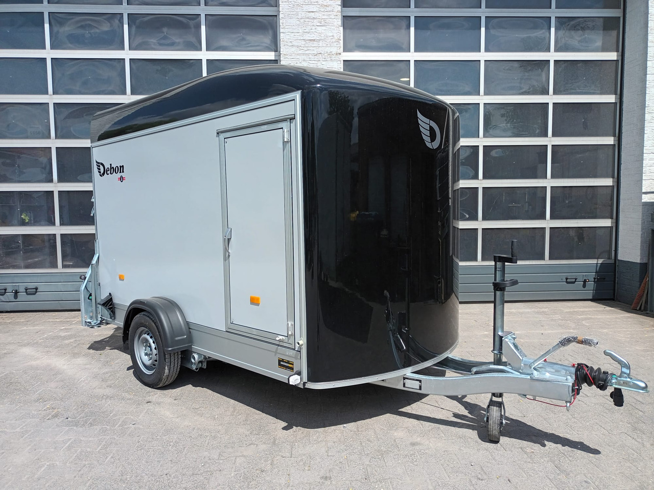 Cargo Roadster 400 312x164x184cm Sandwich Poly black Seitentür Pullman 1300kg 100km/H - Closed box trailer: picture 3 Cargo Roadster 400 312x164x184cm Sandwich Poly black Seitentür Pullman 1300kg 100km/H - Closed box trailer: picture 3
